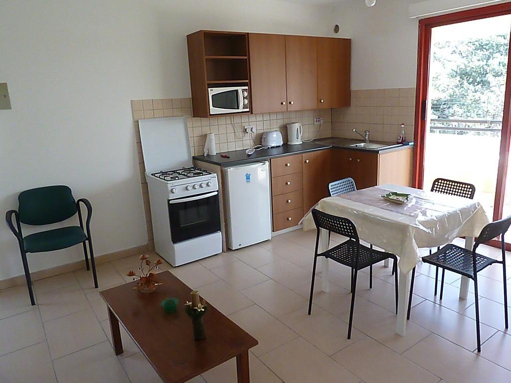 Apartamento Valentinos Court Paphos